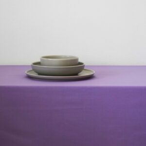 Decocraft-Tablecloth Basic lila 140x180