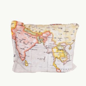 Υφασμάτινο μαξιλάρι μπομπονιέρας Worldmap μπεζ 14x14